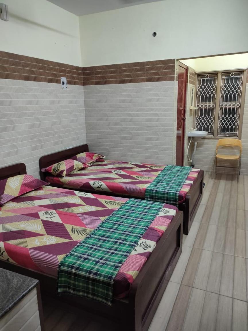 Hostel Sri Vari Residency Vellore Zewnętrze zdjęcie